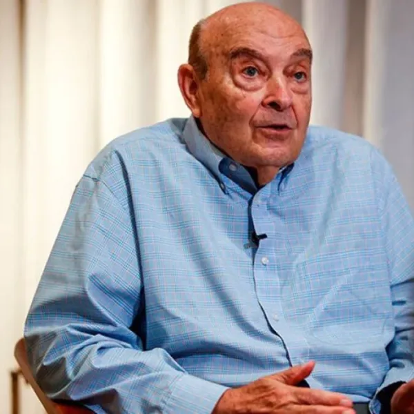 Domingo Cavallo reaparece tras las elecciones y reclama fin del cepo, dólar legal y reformas profundas