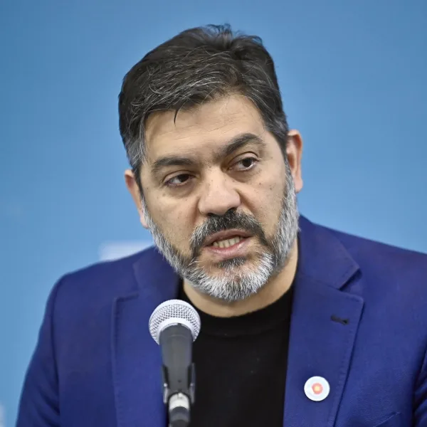 Bianco sobre Santilli: "Estará hablando con Caputo para que devuelvan la plata que nos robó Milei”