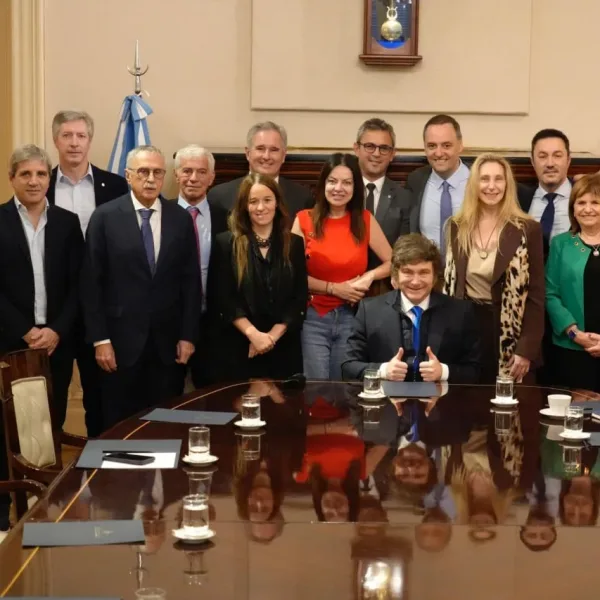 Milei encabezó su primera reunión con el nuevo Gabinete en Casa Rosada