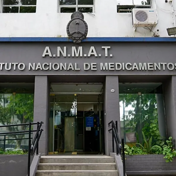 La ANMAT prohibió 18 suplementos dietarios y un medicamento para la diabetes