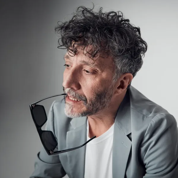 Fito Paez reúne los hits de su carrera en "Sale el Sol Tour"