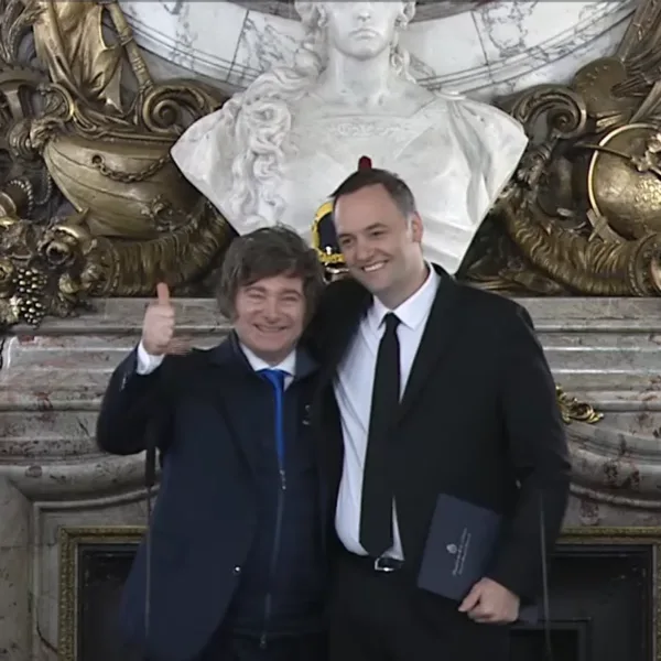 Adorni asumió como jefe de Gabinete; Milei vuelve a viajar a EEUU; La nueva camiseta de la Selección; y más...