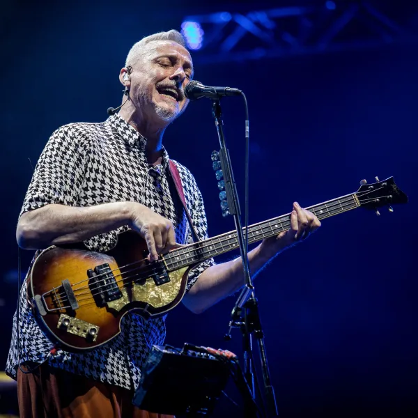 Pedro Aznar presenta "La Hora de la Infamia"