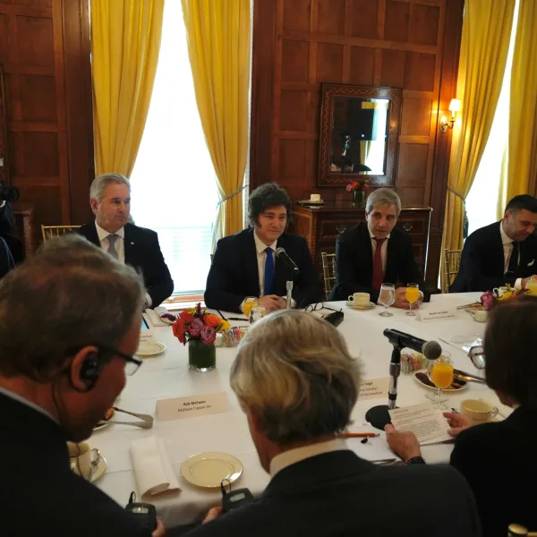 Previo a su viaje a Bolivia, Milei se reunió con empresarios en Nueva York