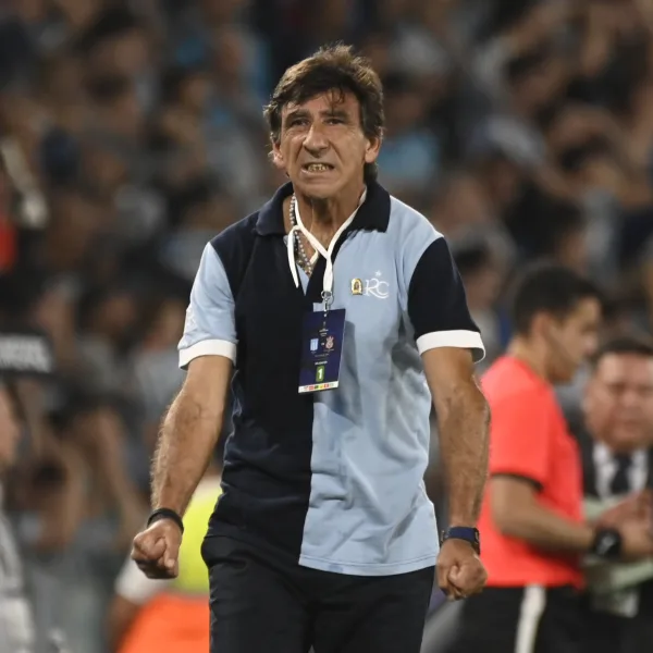 Gustavo Costas fue nominado a mejor entrenador del mundo por la IFFHS