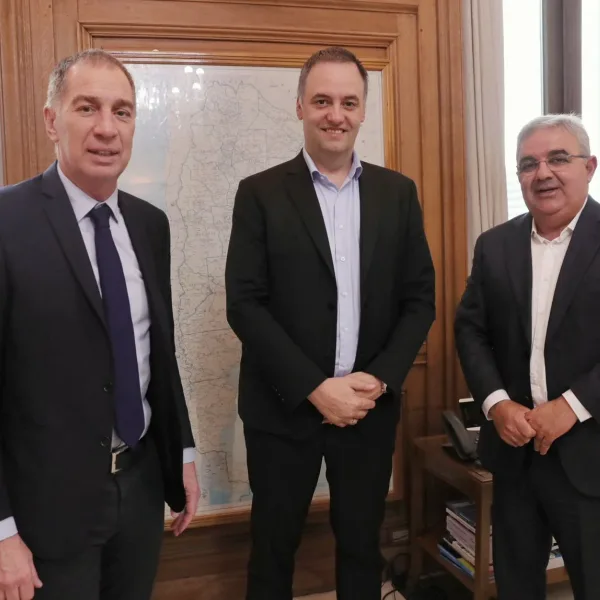Santilli se reúne con los gobernadores de Córdoba y San Juan