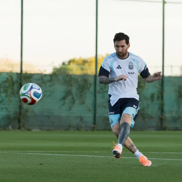 La Selección Argentina hizo su primer entrenamiento de cara al amistoso con Angola