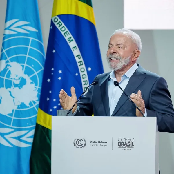 Brasil: En la COP30 Lula Da Silva criticó a los que niegan el cambio climático