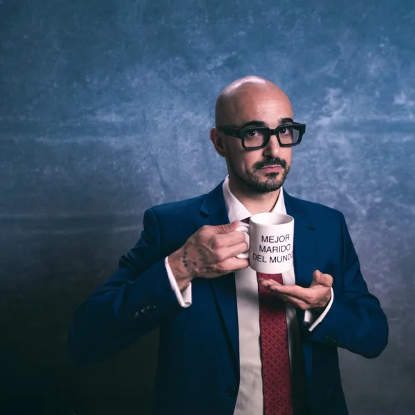 Abel Pintos sorprende con “Hielo al Vino”