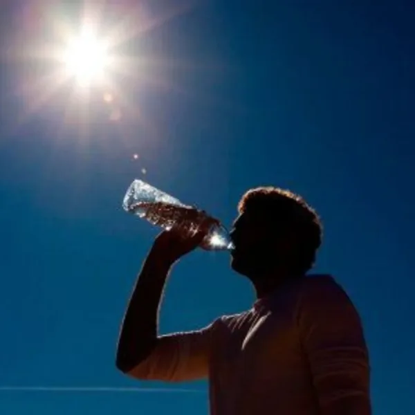 Índice UV alcanza nivel extremo en todo el país: alerta máxima para la salud