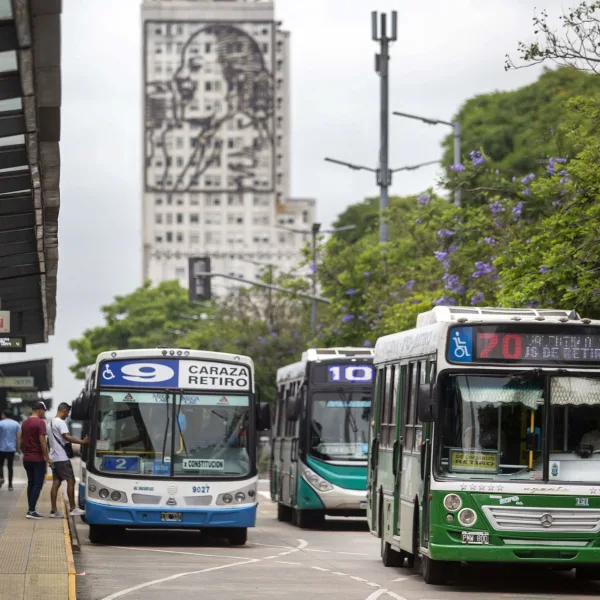 Nuevo aumento de colectivos en el AMBA: cuánto saldrá el boleto mínimo desde este lunes