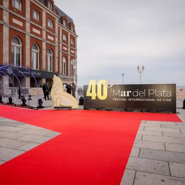 “Risa y la Cabina del Viento” y “Calle Málaga” dominan los premios del 40° Festival de Cine de Mar del Plata
