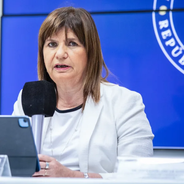 Burllich sobre el paro de ATE: “Respeten el protocolo, sobre la vereda y sin violencia”