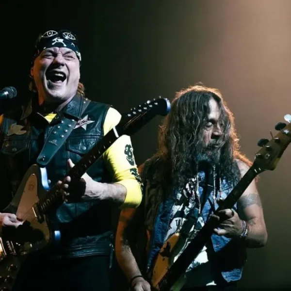 La Renga presentó "Solo hace falta un mundo para dar una vuelta" y este fin de semana toca en Brasil