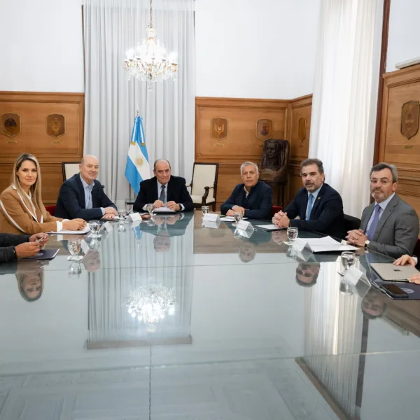 El Consejo de Mayo acelera la fase final del paquete legislativo que irá al Congreso
