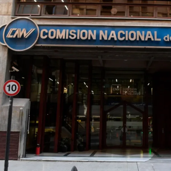 El Gobierno permitirá que los chicos a partir de los 13 años inviertan en bonos y acciones