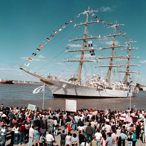 La Fragata Libertad volvió a casa: después de 170 días en una travesía por dos continentes