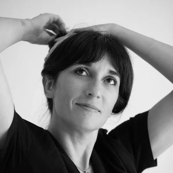 Crecer en el exilio: de qué trata “Nunca supe cuál era el sabor de una anguila eléctrica”