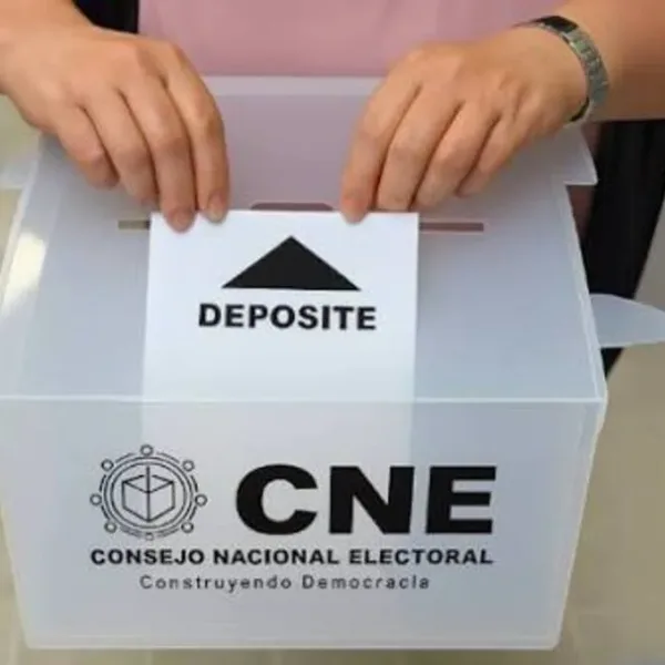 Honduras vota entre incertidumbres y denuncias de fraude electoral