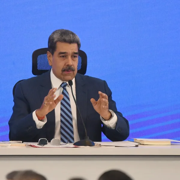 Maduro respondió a Trump por el cierre de su espacio aéreo