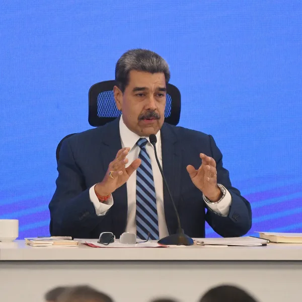 Argentina pidió a la Corte Penal Internacional avanzar con los arrestos de Maduro y Cabello