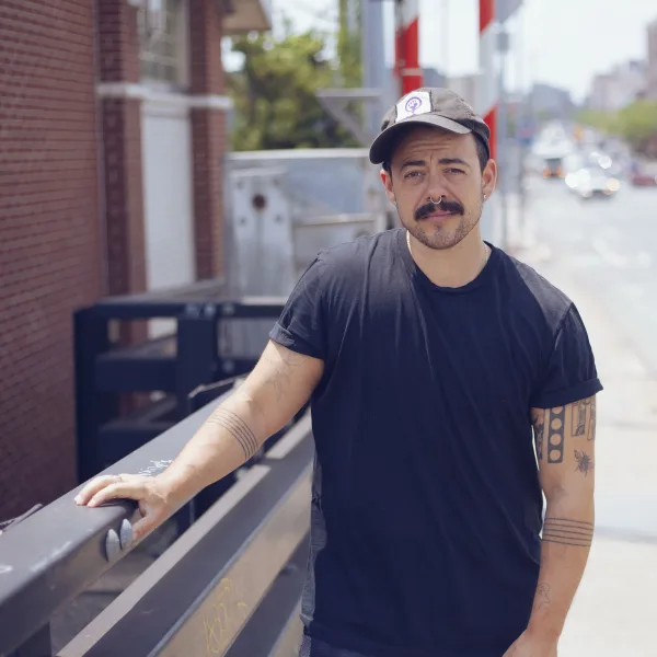 Angelo Madsen llega por primera vez a Argentina con un cine que desarma la idea de “contar historias”