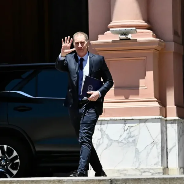 El Gobierno busca completar esta semana la ronda de negociaciones con los gobernadores