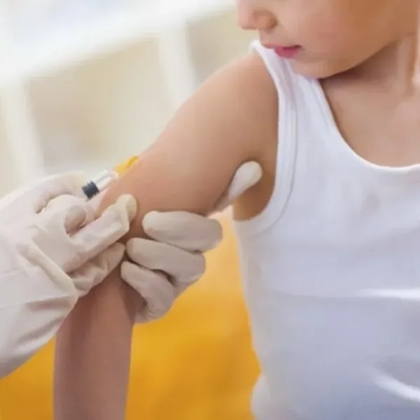 Tos convulsa en Argentina: 7 niños fallecieron en el año y aumentan los casos