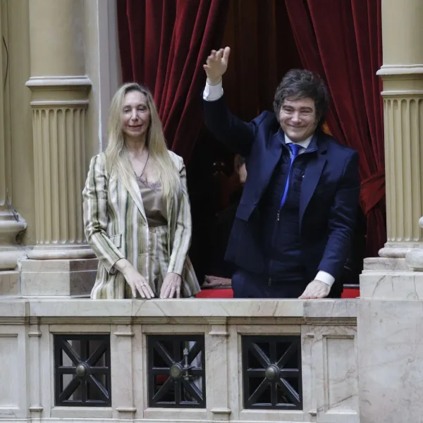 Juraron los 127 nuevos diputados con Milei como espectador