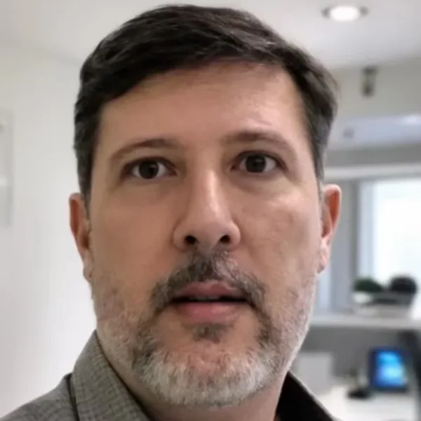 Quien es Cristian Auguadra, el nuevo Señor 5 de la SIDE