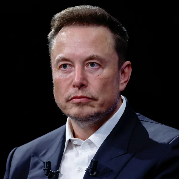 Elon Musk reclama la disolución Unión Europea tras multa a su plataforma X