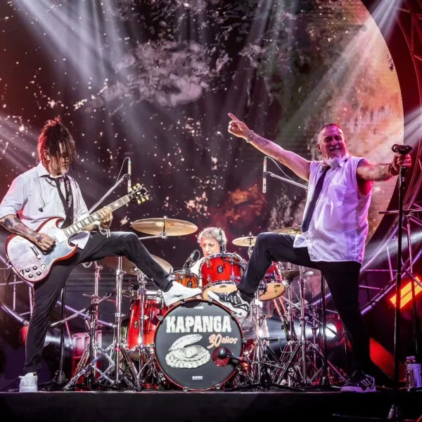 Kapanga celebró 30 años en Obras: fiesta y herencia rockera, un ritual que atravesó generaciones