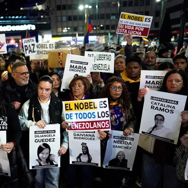 Amplias protestas en Estados Unidos exigen freno a la escalada militar contra Venezuela