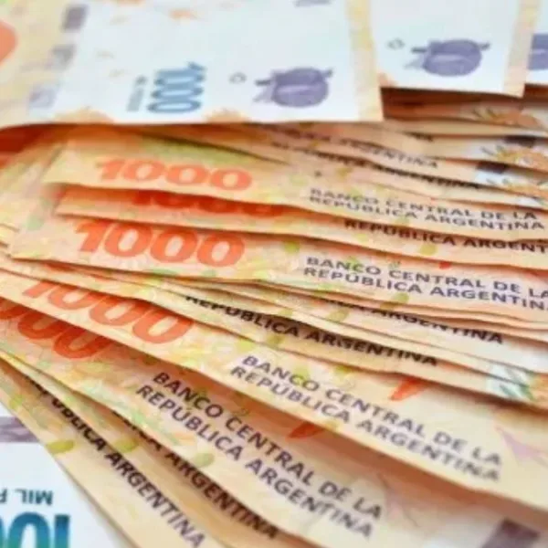 Derrumbe de salarios: el 72% de los trabajadores no alcanza a cubrir el total de la canasta básica