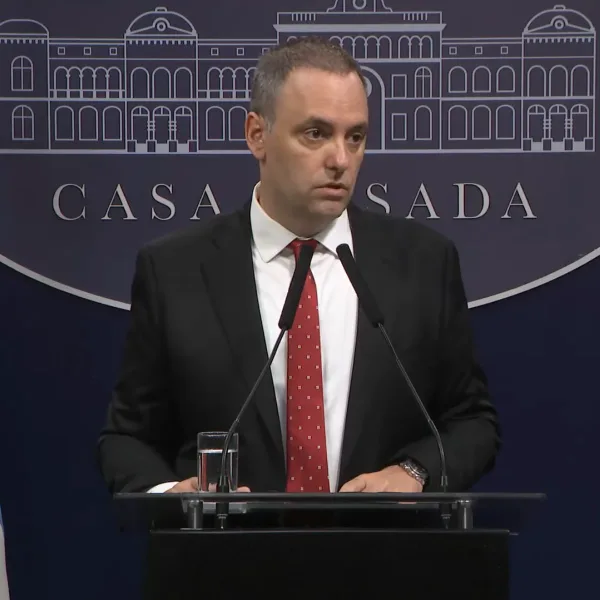 Adorni hizo un balance de los primeros dos años de Milei como presidente: "Argentina era tierra arrasada"