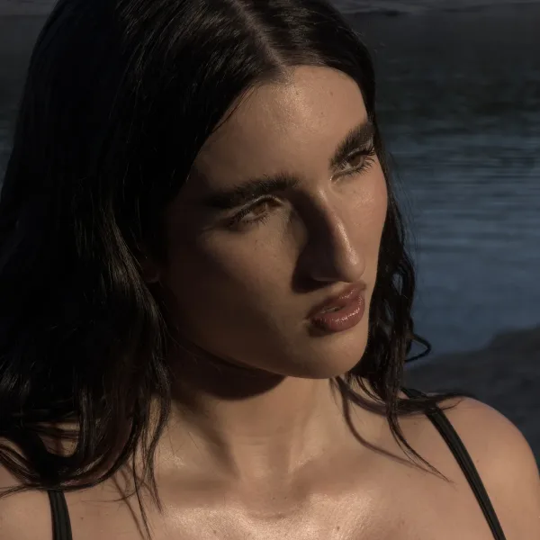 Judeline lanza "VERANO SAUDADE"