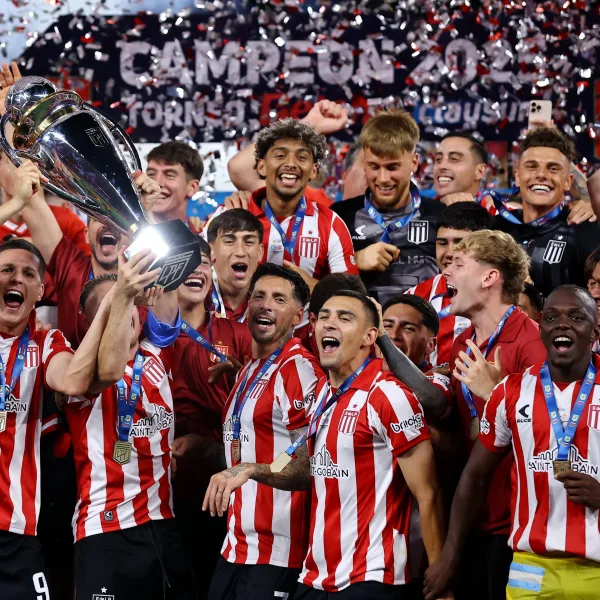Estudiantes venció por penales a Racing y se consagró campeón del Torneo Clausura 2025