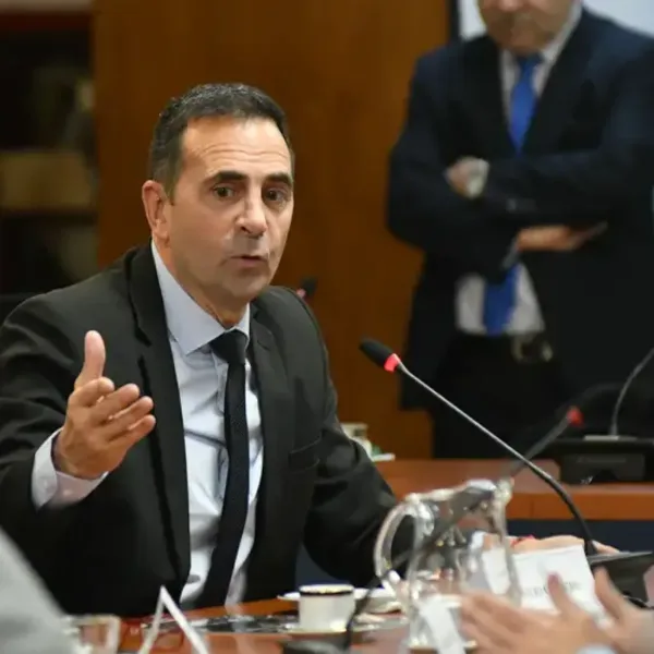 El Secretario de Trabajo defendió el proyecto de modernización laboral del Gobierno