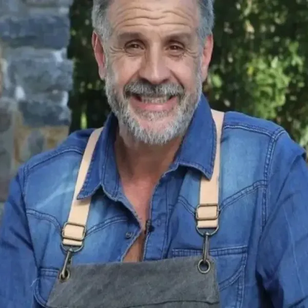 Christian Petersen sufrió una descompensación durante un viaje y está internado