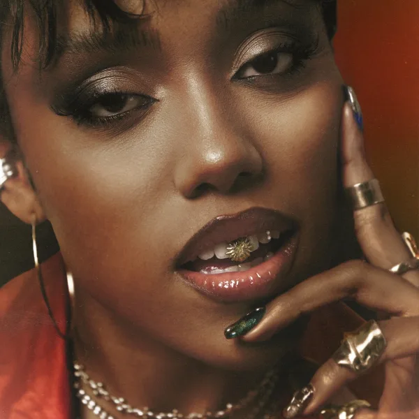 DANDÁRA: la nueva voz del R&B argentino que transforma el escenario en un universo propio