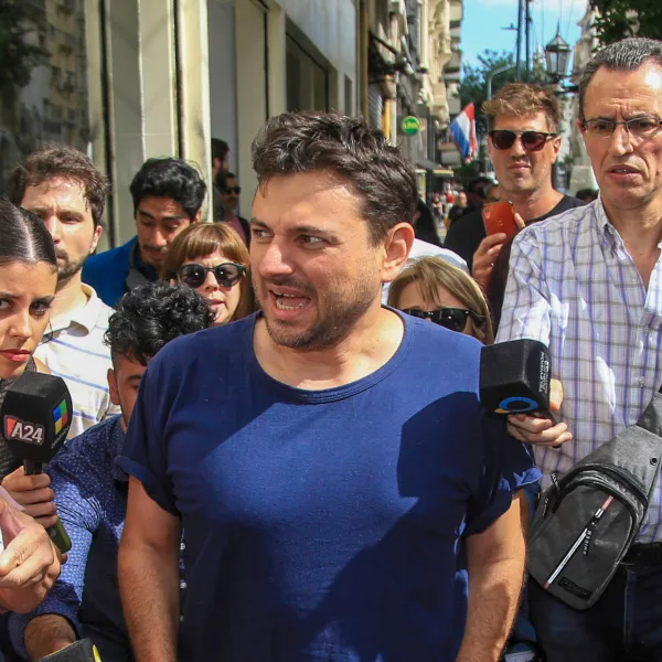 Grabois apuntó contra Mayra Mendoza por el conflicto con los trapitos