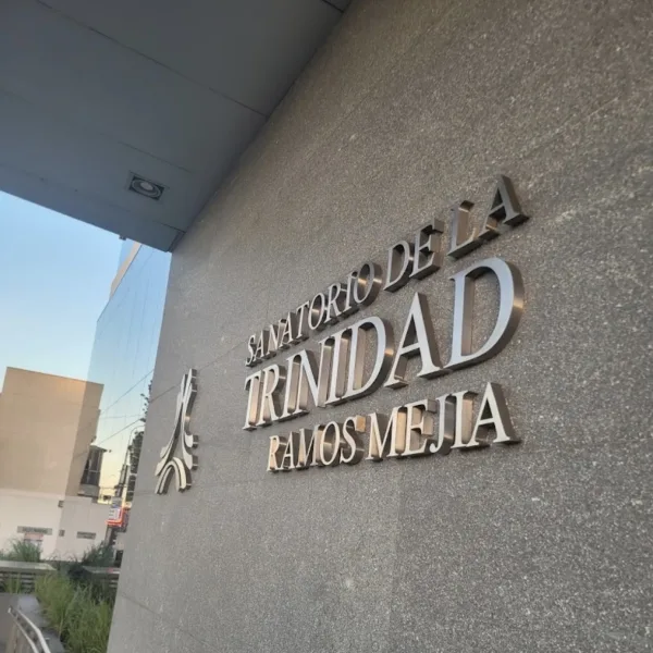 Angelina, la nena baleada en Villa Sarmiento, “responde a estímulos”