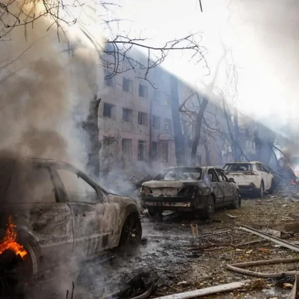 Rusia lanzó un ataque masivo contra Kyiv en medio de la guerra y antes de una reunión clave