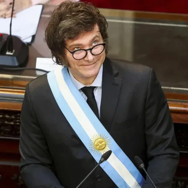 Javier Milei: "Hemos cumplido todas las promesas de campaña" 