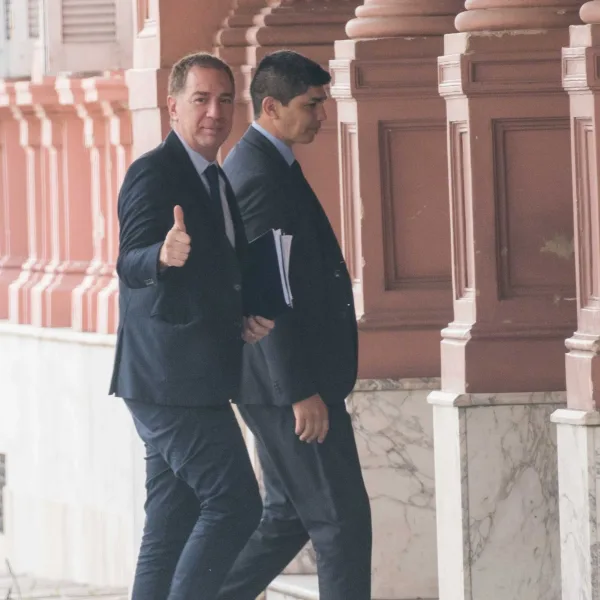 Santilli busca respaldo de los gobernadores para avanzar con la Reforma Laboral