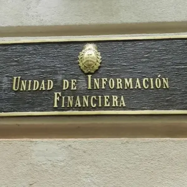 La UIF ordenó el congelamiento de activos en una causa por financiamiento de armas
