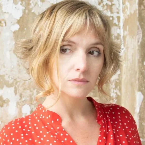 Natalia Zito, escritora de "27 Noches" habla sobre la adaptación de Netflix: "Es como si mucha gente se metiera en mi estudio"