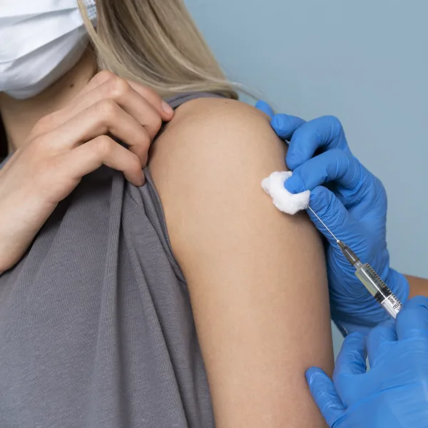 Comenzó la vacunación contra el Virus Sincicial Respiratorio en todo el país