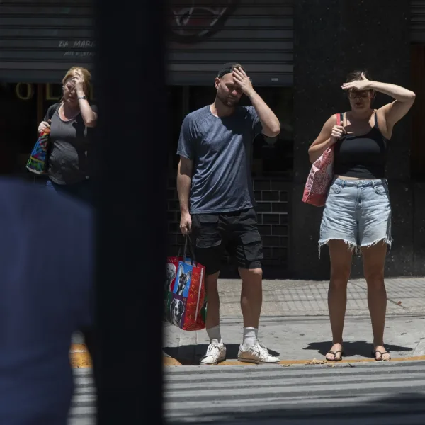 Alerta por radiación UV extrema en Argentina: qué zonas estarán más afectadas y cómo cuidarse