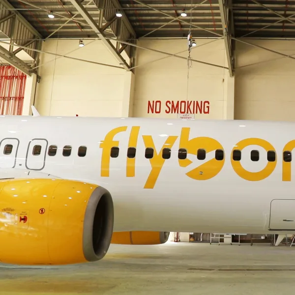 ANAC sancionó a Flybondi por cancelaciones de vuelos sin aviso previo